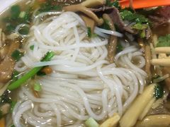 -黔阿牛菌汤牛肉粉全牛火锅(喷水池店)