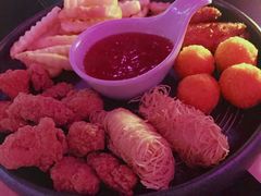 -樱花里音乐餐吧·牛扒椰子鸡(东圃店)