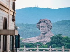 -黄兴南路步行商业街