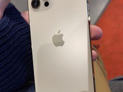 -Apple零售店(玄武湖店)