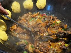 -鱼窝棚柴火铁锅炖(富山屯店)