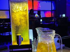 -UP嘻哈酒吧(粉巢店)