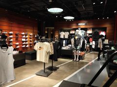 -NIKE武汉品牌体验店