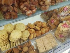 -红房子西点(汇联商厦天钥桥路店)