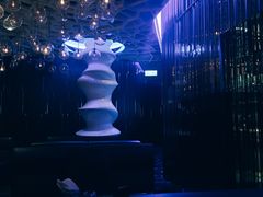 -OZONE 顶楼酒吧(香港丽思卡尔顿酒店)