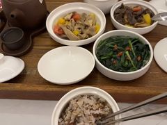 -雪梅月子中心(华侨城店)