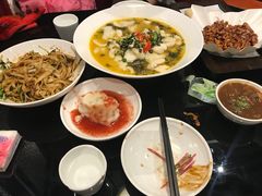 -皇城根北京风味主题餐厅(滨海万达店)