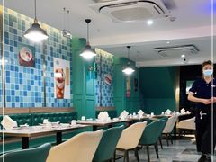 大堂-东鑫记港式茶餐厅(南京东路店)