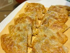 -黄泥岗·地道湖北菜(奥特莱斯店)