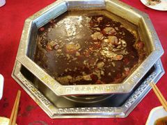 -山城年华老火锅(玉林店)
