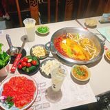 越热越火锅
