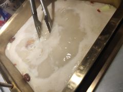 -尚尚仙·酸汤猪手·猪肚鸡火锅(华联万柳购物中心店)