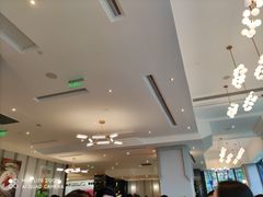 -港丽餐厅(高德置地店)