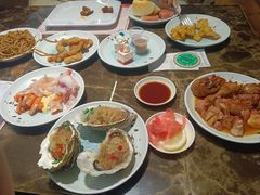 蒜蓉粉丝蒸生蚝-汉丽斯巴西烤肉自助(市南店)