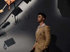 -尊卡诺高级西装礼服定制(江东中路店)