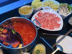 -唯爱KTV聚会餐厅(仙林东城汇店)