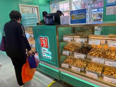 -哈氏上海哈尔滨食品厂(汇联商厦天钥桥路店)