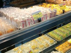 -鲍师傅糕点(江苏路店)