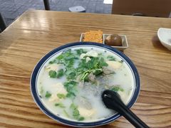 -鸭小妹鸭血粉丝(老门东店)