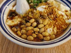 -正南齐北·老街糯米团(洪崖洞店)