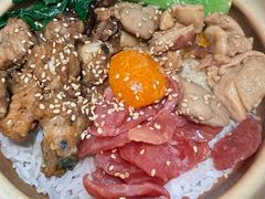 -煲仔皇腊味煲仔饭(经四万达店)