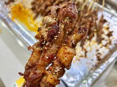 -巴汗羊肉串烧烤店
