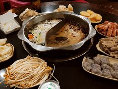 -储奇门鳝鱼火锅(总店)