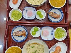 -百年老字号·观振兴蟹黄面·三虾面·苏式面(观前街富仁坊巷店)