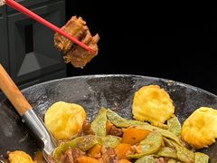-红东阁东北菜烤肉酒馆(CROSS万象汇店)