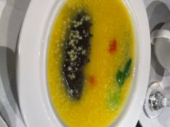 -鱼翅楼·津派砂锅鱼翅(水上公园店)