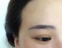 -轻妆Feel·半永久纹眉眼线