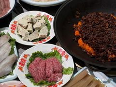 -沸炉重庆老火锅(军事博物馆店)