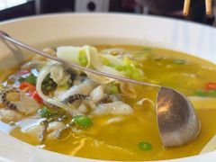 -川流不息·地道川菜·小龙虾(松东路店)