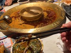 -哥老官重庆美蛙鱼头(宝山龙湖店)