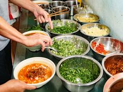 -莉安酸牛肉早点