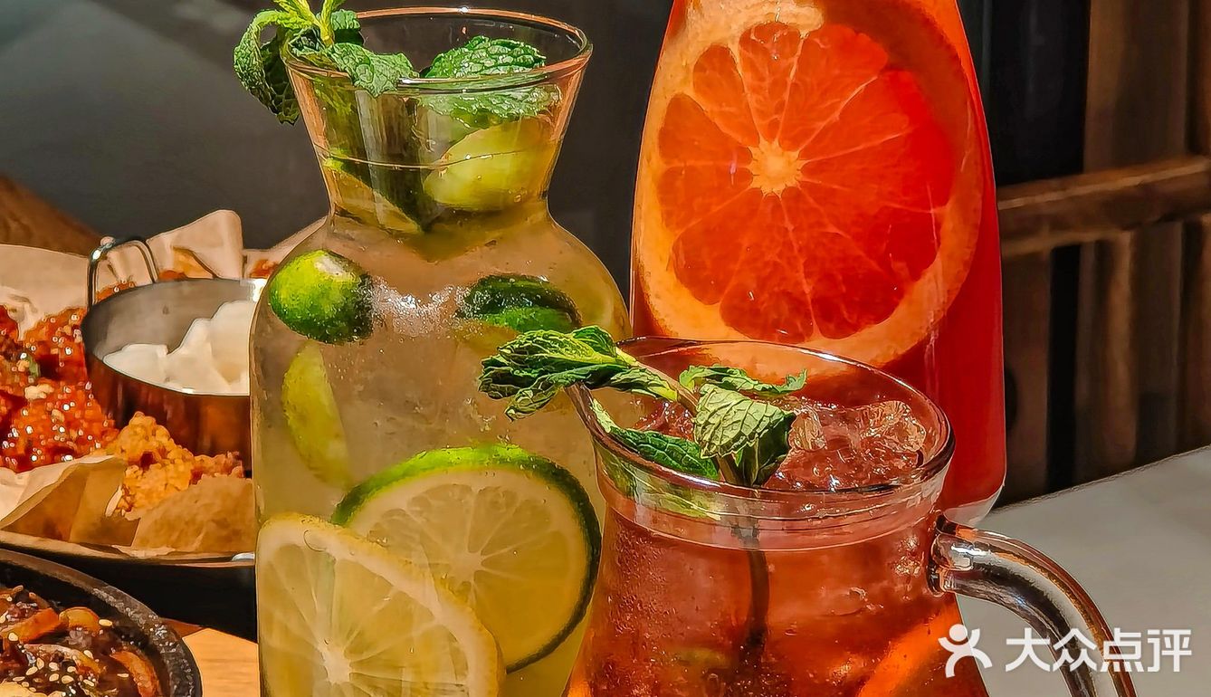 又被奇奇怪怪的菜吓傻，都太有想法了