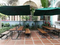 露天位-星巴克臻选(广州沙面店)