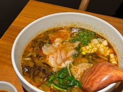 -SHAN山(前滩太古里店)