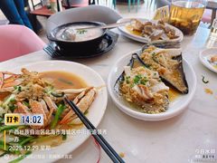 -覃记海鲜美食餐厅