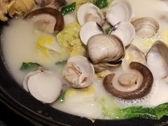 无油鱼汤煮食蔬-大树餐厅(红旗街万达店)