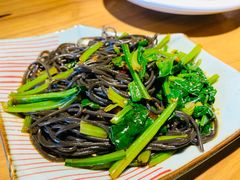 菠菜蕨根粉-Alali阿拉礼·新疆家宴(西溪新座店)