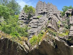 -梭布垭石林景区