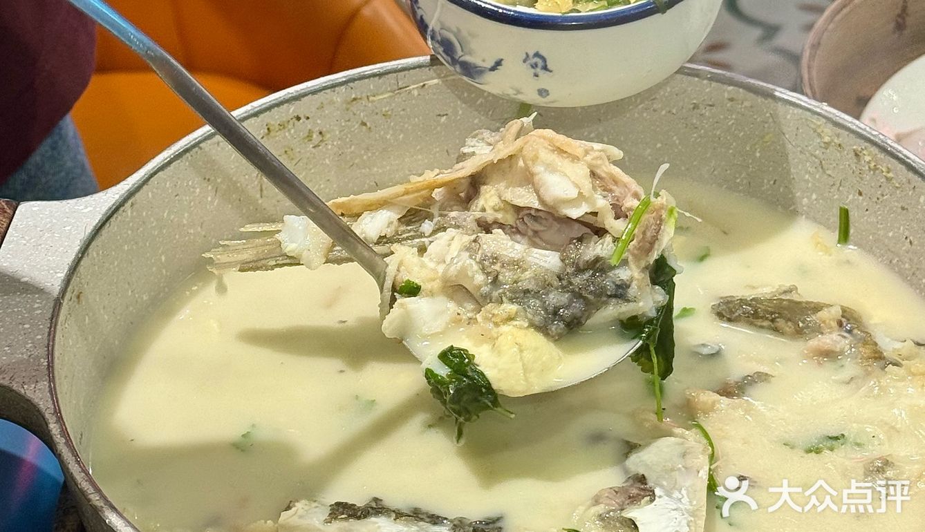 门外是北京，门内是顺德