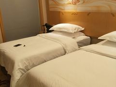 -维也纳酒店(广州南站高铁站店)