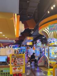 -卡通尼乐园(宝山龙湖天街店)