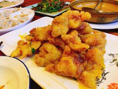 -闯关东东北农家菜(崂山石老人店)