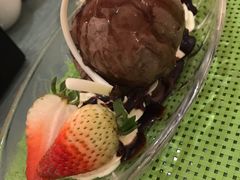 巧克力冰淇淋-上海浦东假日酒店逸庭咖啡厅