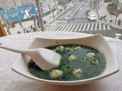 -新镇江酒家(南京西路店)