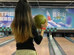 -极限PLAY运动娱乐新世界·团建派对潮玩休闲馆·室内蹦极高空游乐园