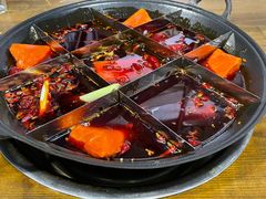 -正南齊北重庆老火锅(光华村直营店)